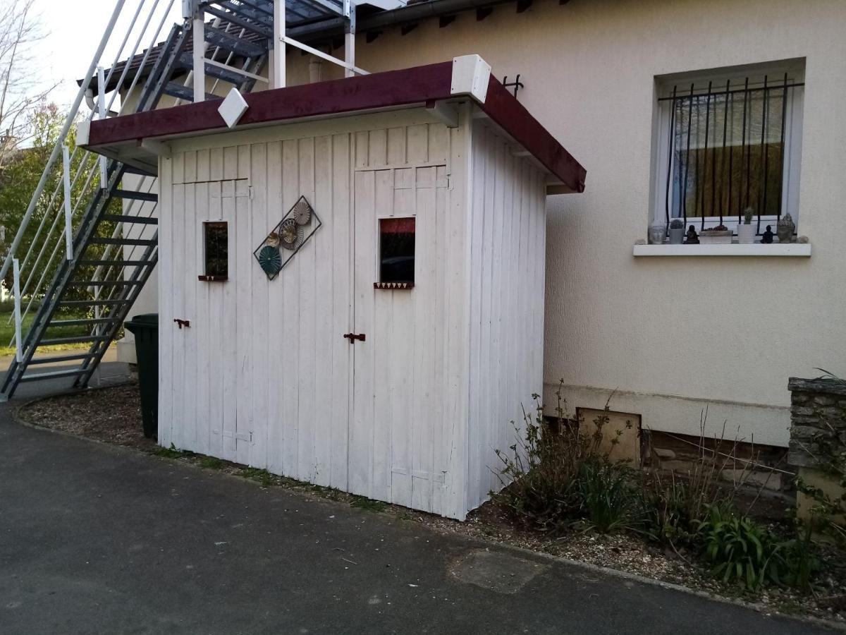 Havre De Paix Au Bords De L'Eure - Divers Hebergements Garennes-sur-Eure Exterior photo